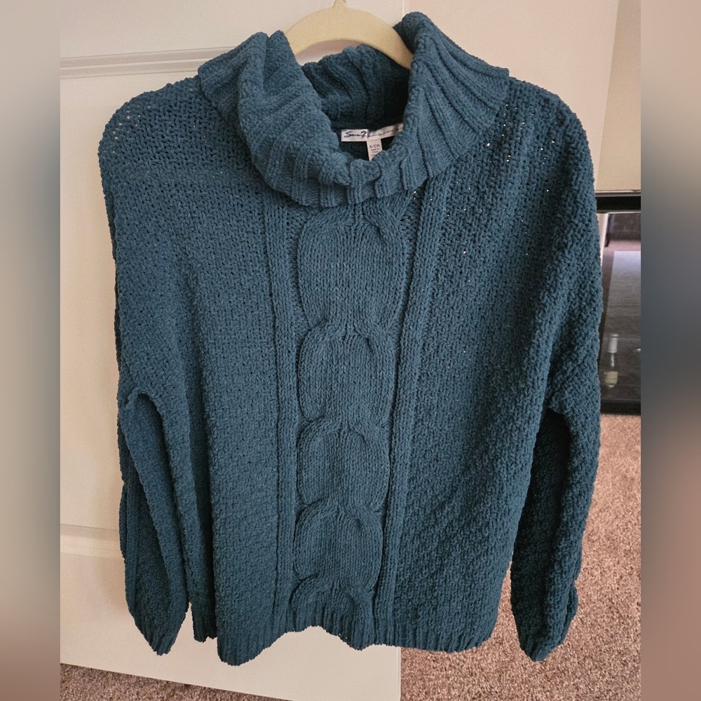 Seven7 Green Cowl Neck Sweater Size Small